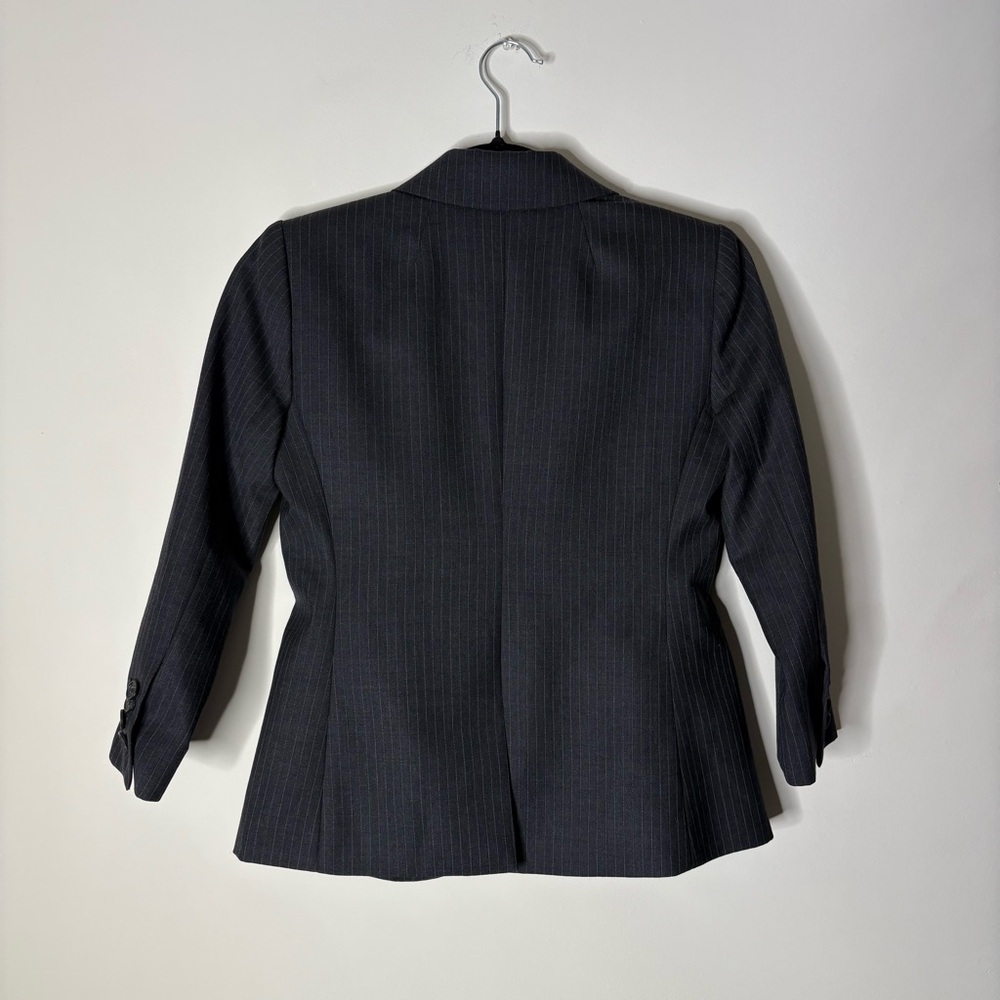 J. Crew Super 120’s Wool Blazer Dark Gray Pinstripe Size 00P - Picture 3 of 4